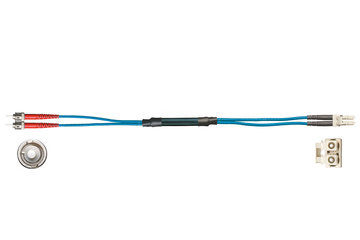 Cavo in fibre ottiche TPE, resistente alla torsione, connettore A: ST, connettore B: LC