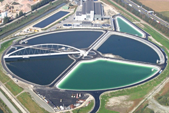 Vista aerea dell'impianto per il trattamento dei fanghi