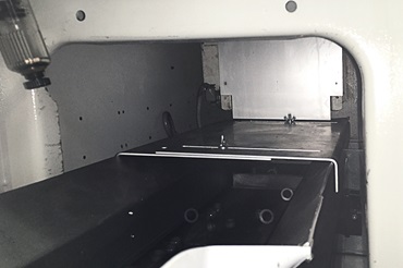 Coperchio universale sullo scivolo di scarico