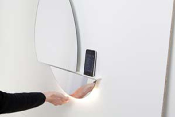 Specchio interattivo con guida lineare drylin